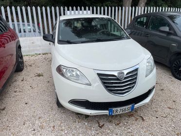Lancia Ypsilon 1.2 69 CV 5 porte GPL Ecochic Platinum