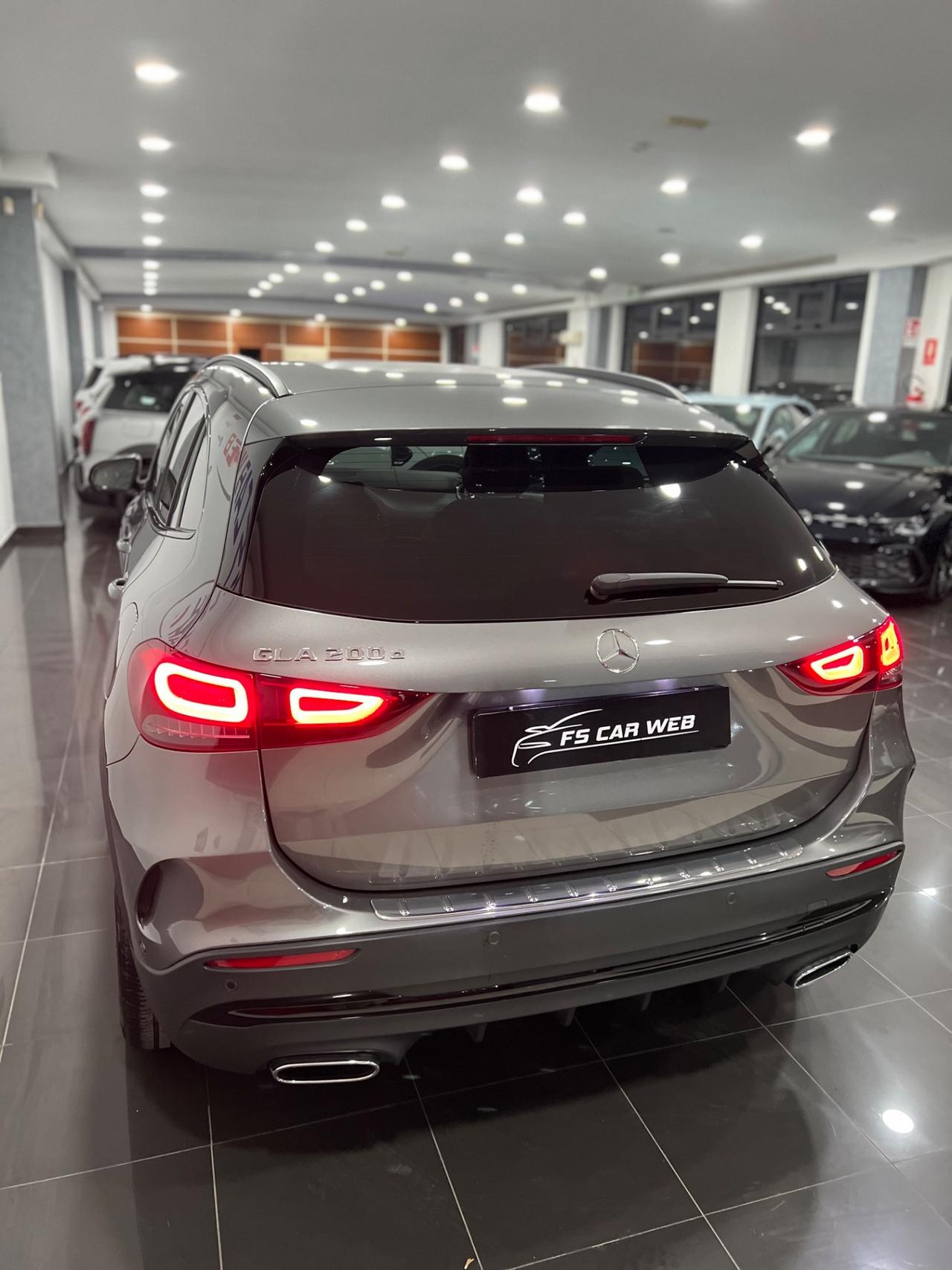 Mercedes Benz GLA 200d Aut. Premium AMG 150 cv