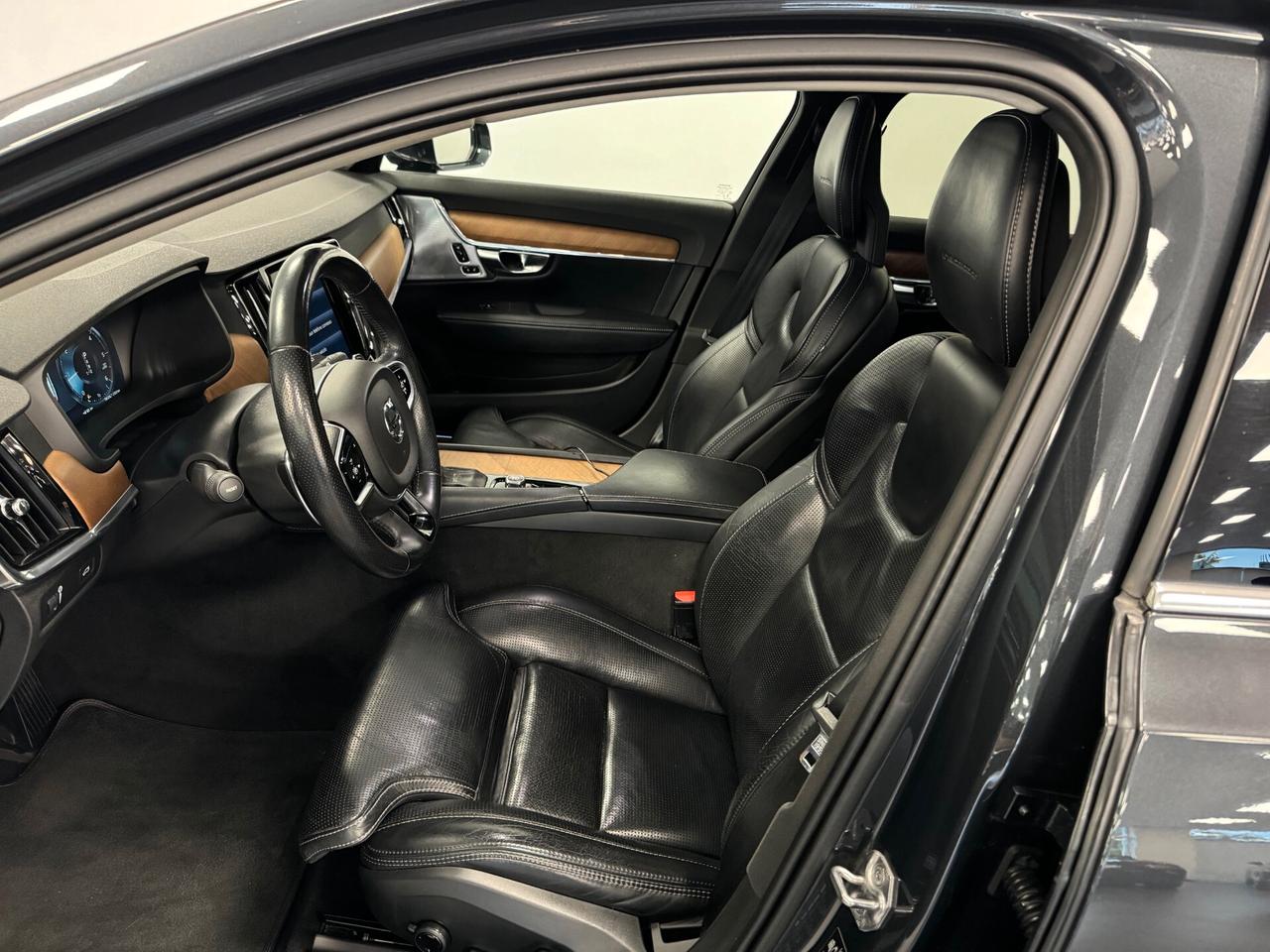 Volvo V90 D4 AWD Geartronic Inscription FULL OPTIONAL