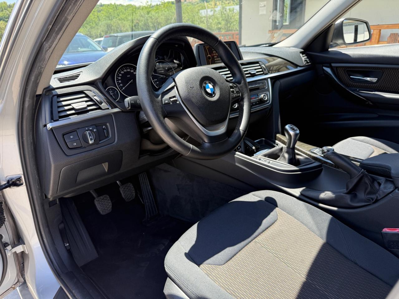 Bmw 318 318d 2.0 143CV cat Futura