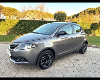 LANCIA Ypsilon III 2021 - Ypsilon 1.0 firefly hybrid Gold Plus s&s 70cv 5p.ti