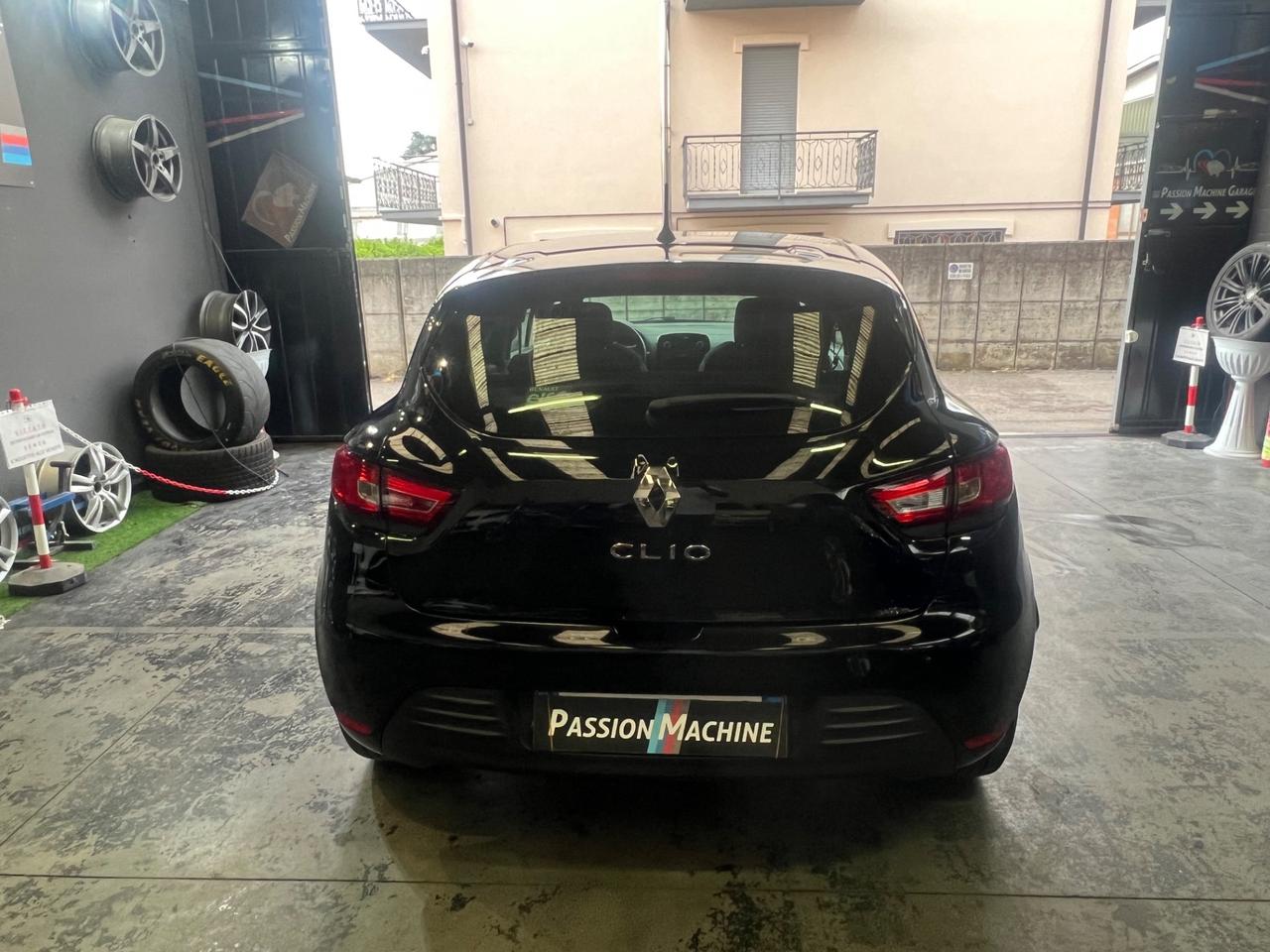 Renault Clio 1.2 75CV 5 porte Life