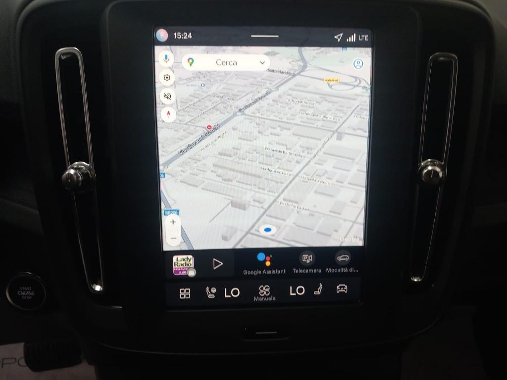 VOLVO XC40 2.0 b3 Essential auto