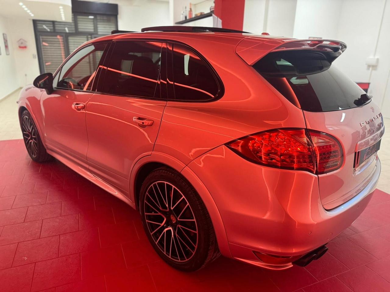 Porsche Cayenne 4.8 GTS