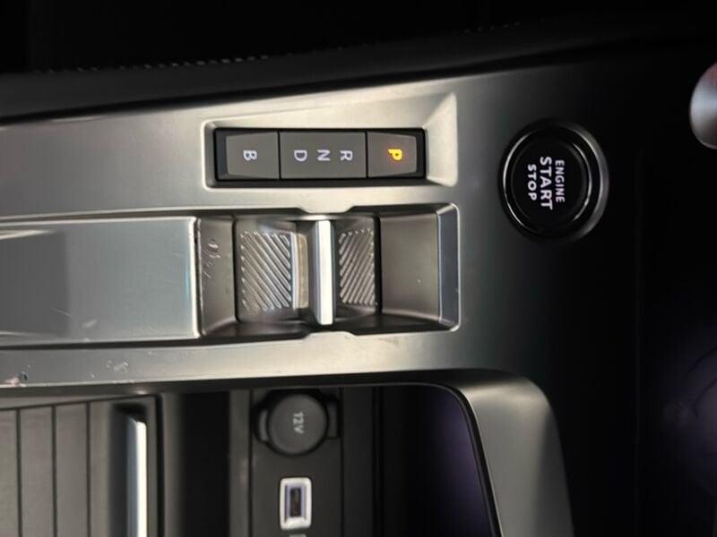 Peugeot 308 GT Pack Hybrid 225 e-EAT8 S&S aut.