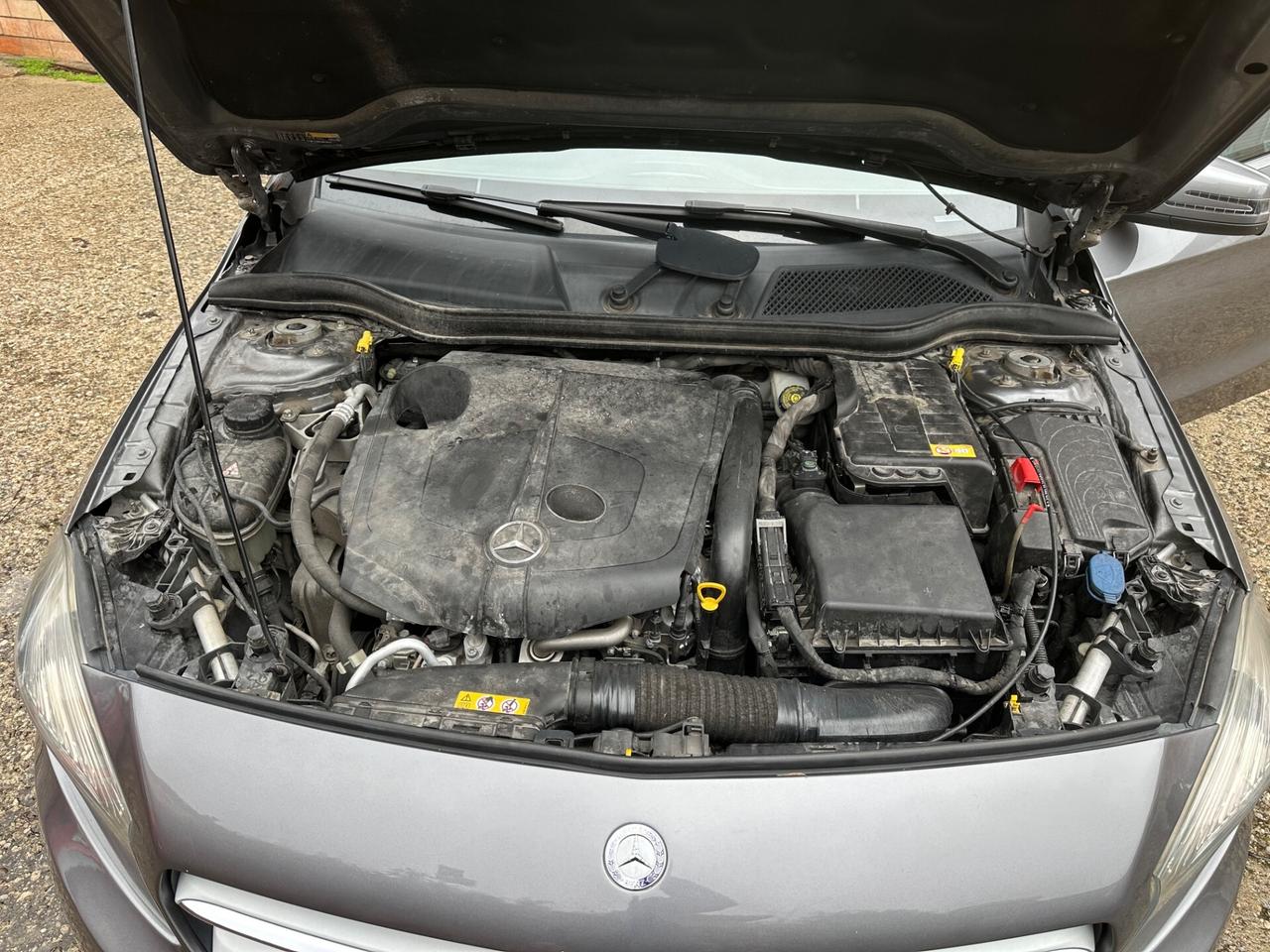 Mercedes-benz A 200 220 CDI Automatic Sport