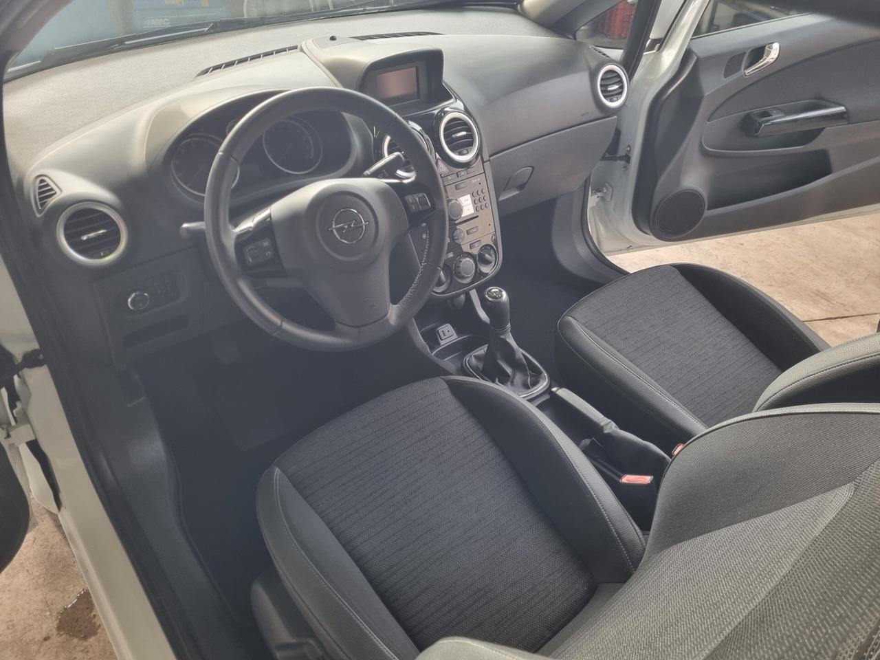 Opel Corsa 1.2 85CV Benzina-GPL Edition, Garanzia. 2015