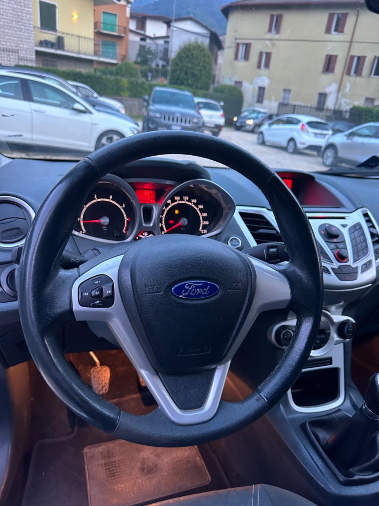 Ford FIESTA 1.4 96CV 5P TITANIUM KMCERT NEOPAT