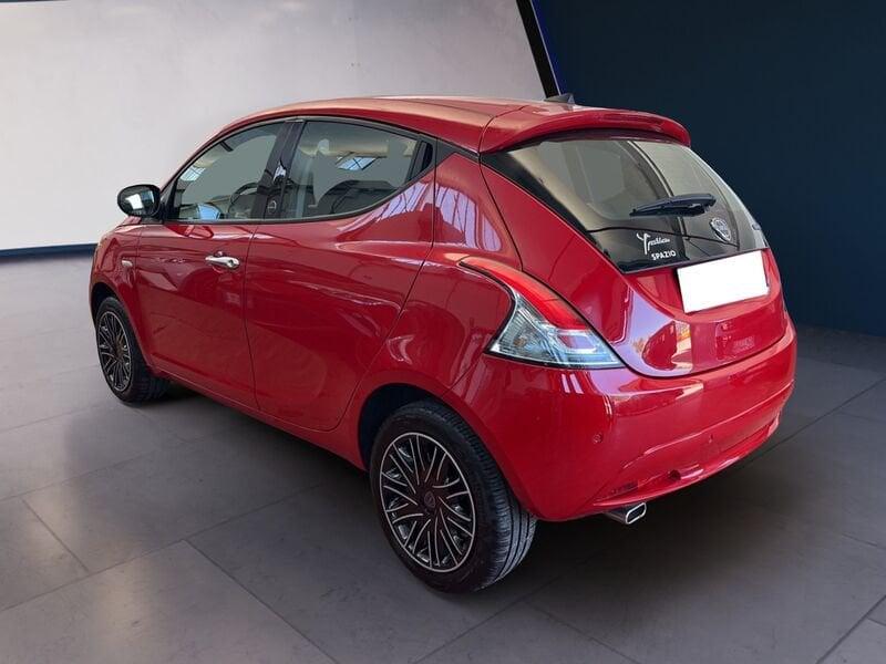 Lancia Ypsilon III 2021 1.0 firefly hybrid Gold s&s 70cv