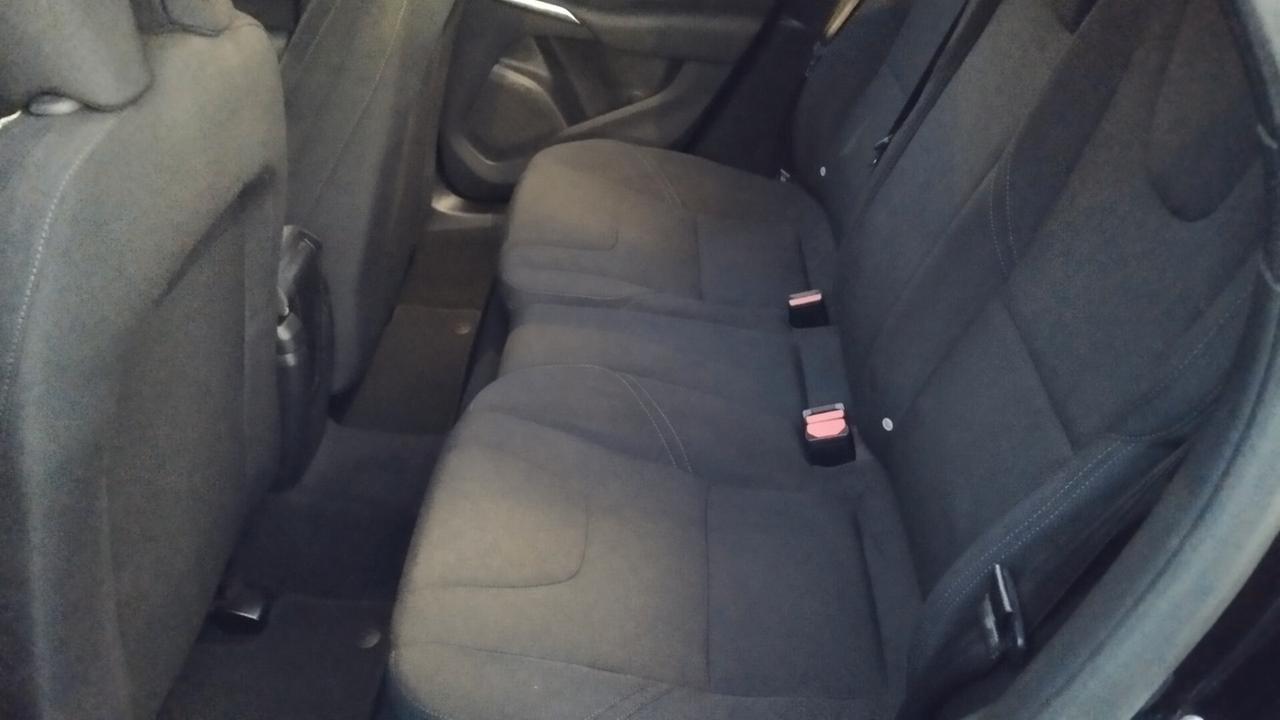 VOLVO V40 CROSS COUNTRY AUTOMATICA