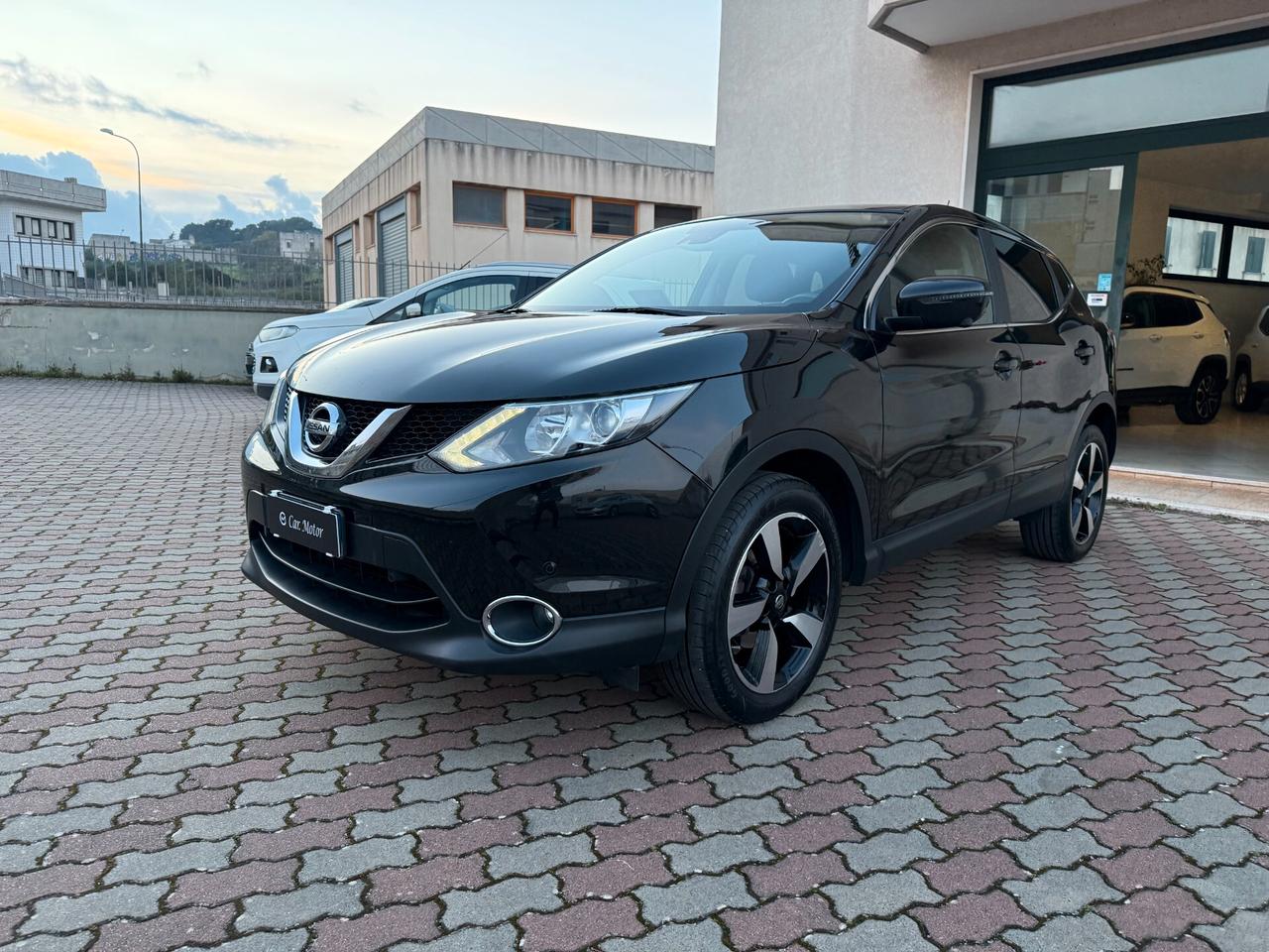 Nissan Qashqai 1.5 dCi Visia Led 4Cam Navi