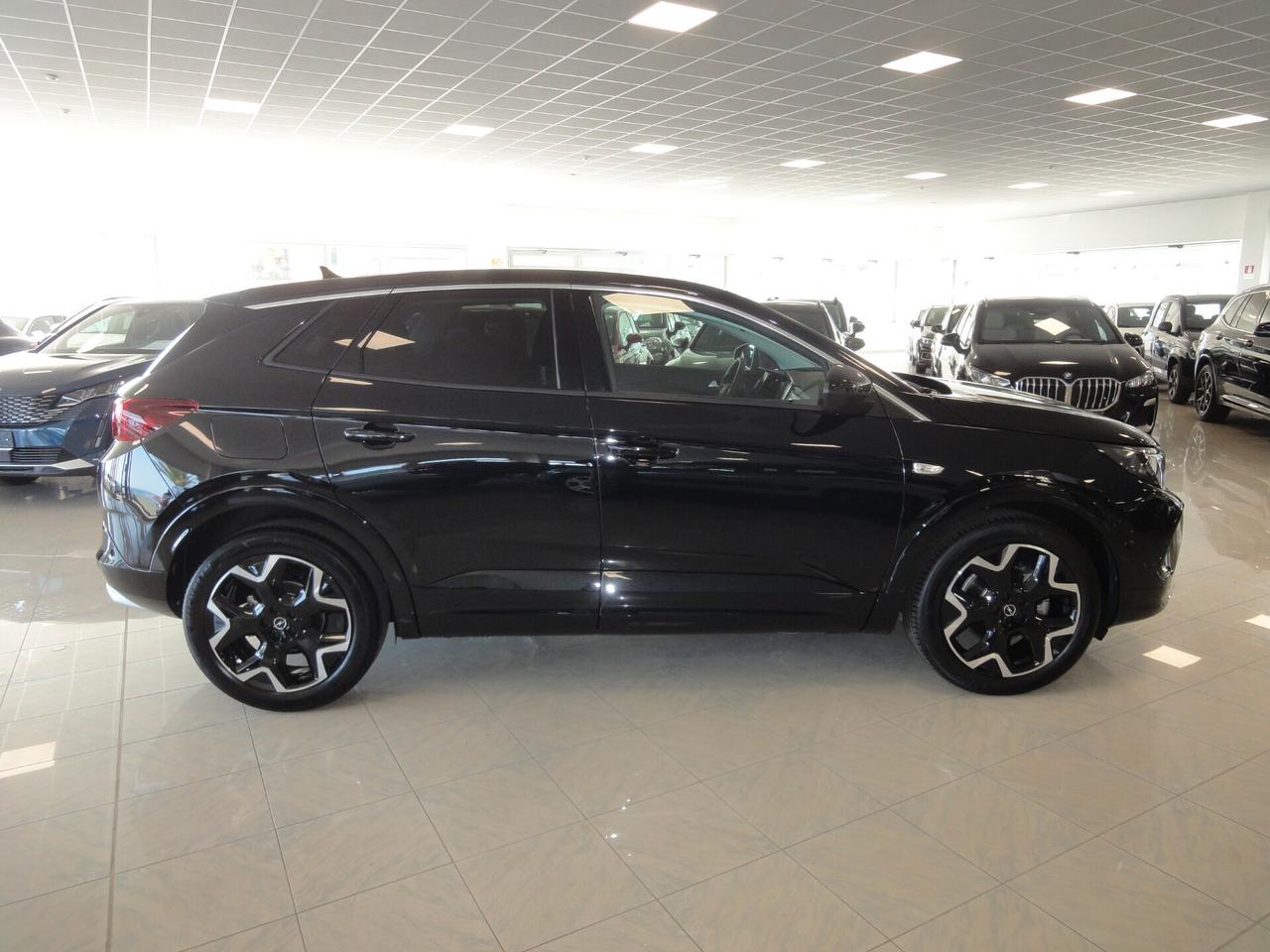 OPEL GRANDLAND ULTIMATE BUSINESS ELEGANCE 1.5d 130cv/96kw AT8 Cambio Automatico