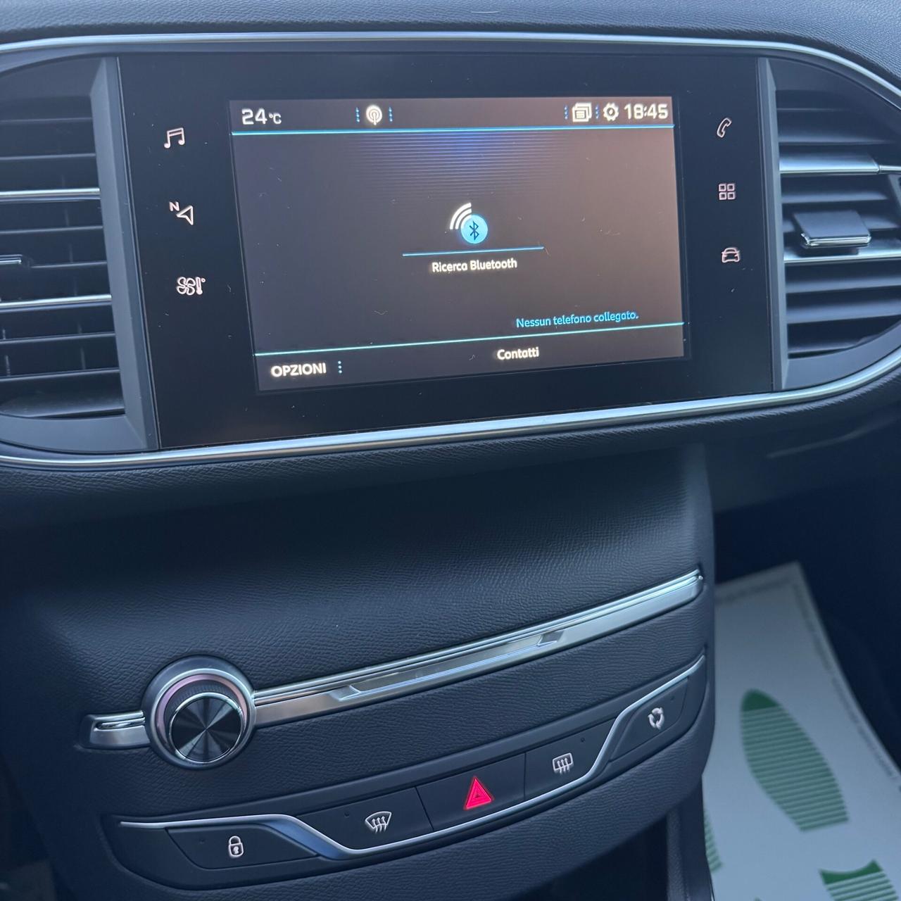 Peugeot 308 BlueHDi 130 S&S EAT8 Business