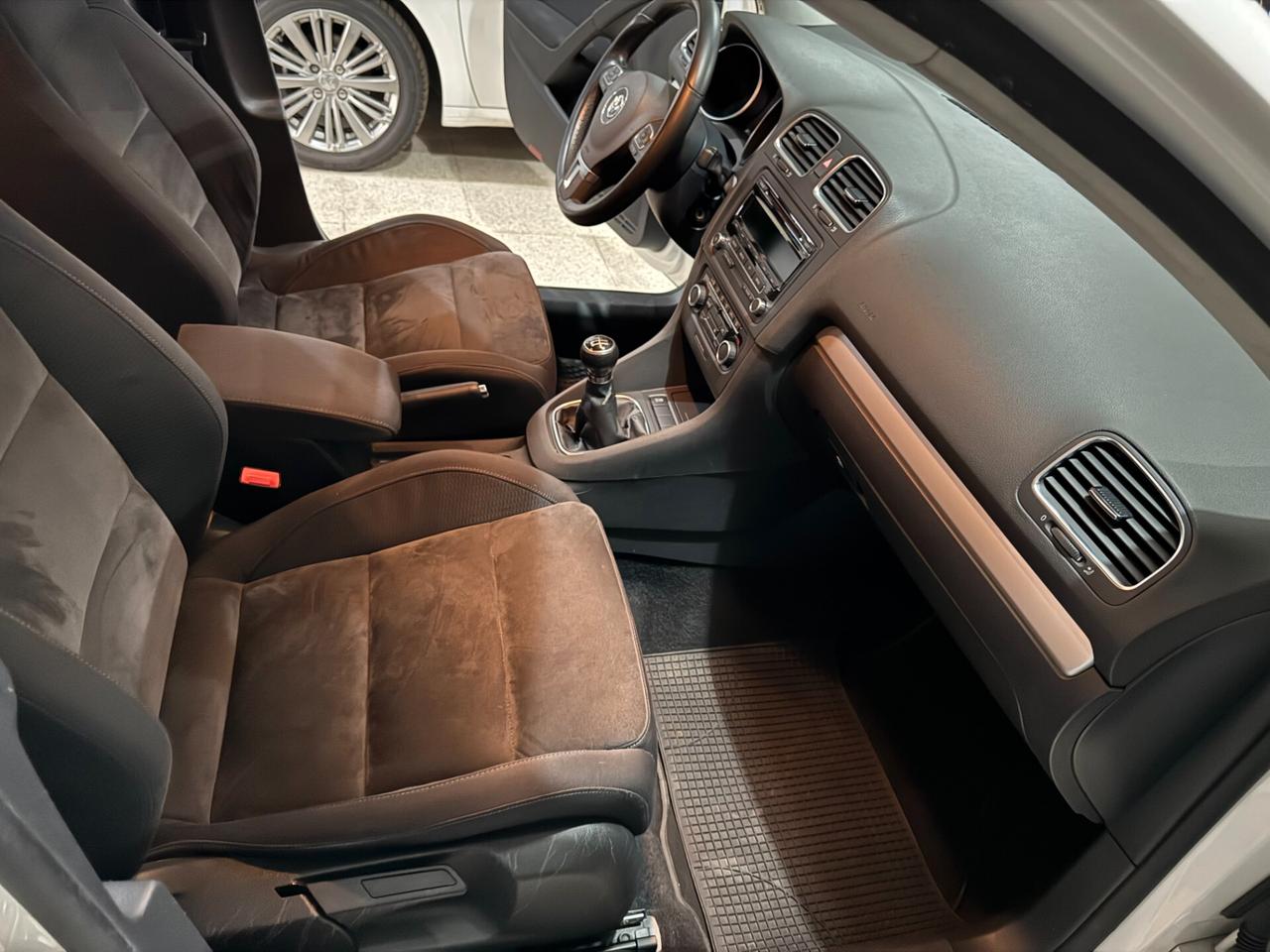 Volkswagen Golf Business 2.0 TDI 140CV 5p. Highline