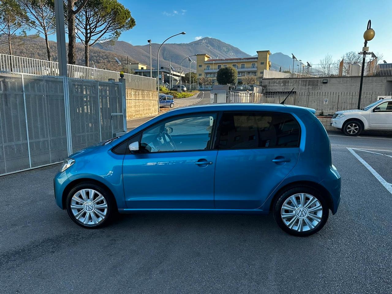 Volkswagen up! 1.0 5p. White Style BlueMotion Technology