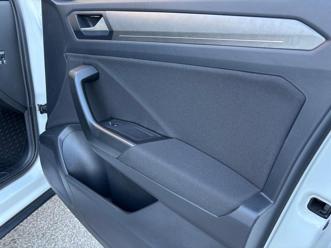 Volkswagen T-Roc 1.6 TDI Style ok neopatentati