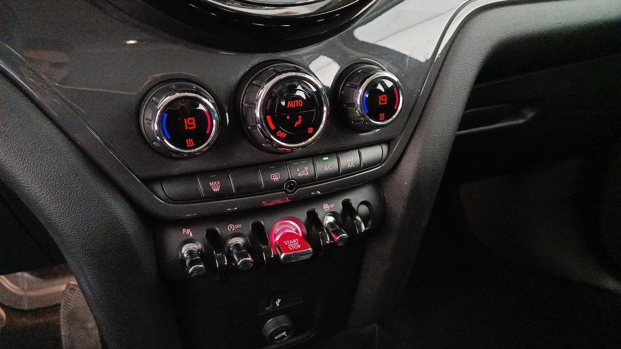 MINI Mini Countryman F60 2020 - Mini Countryman 1.5 Cooper Business auto