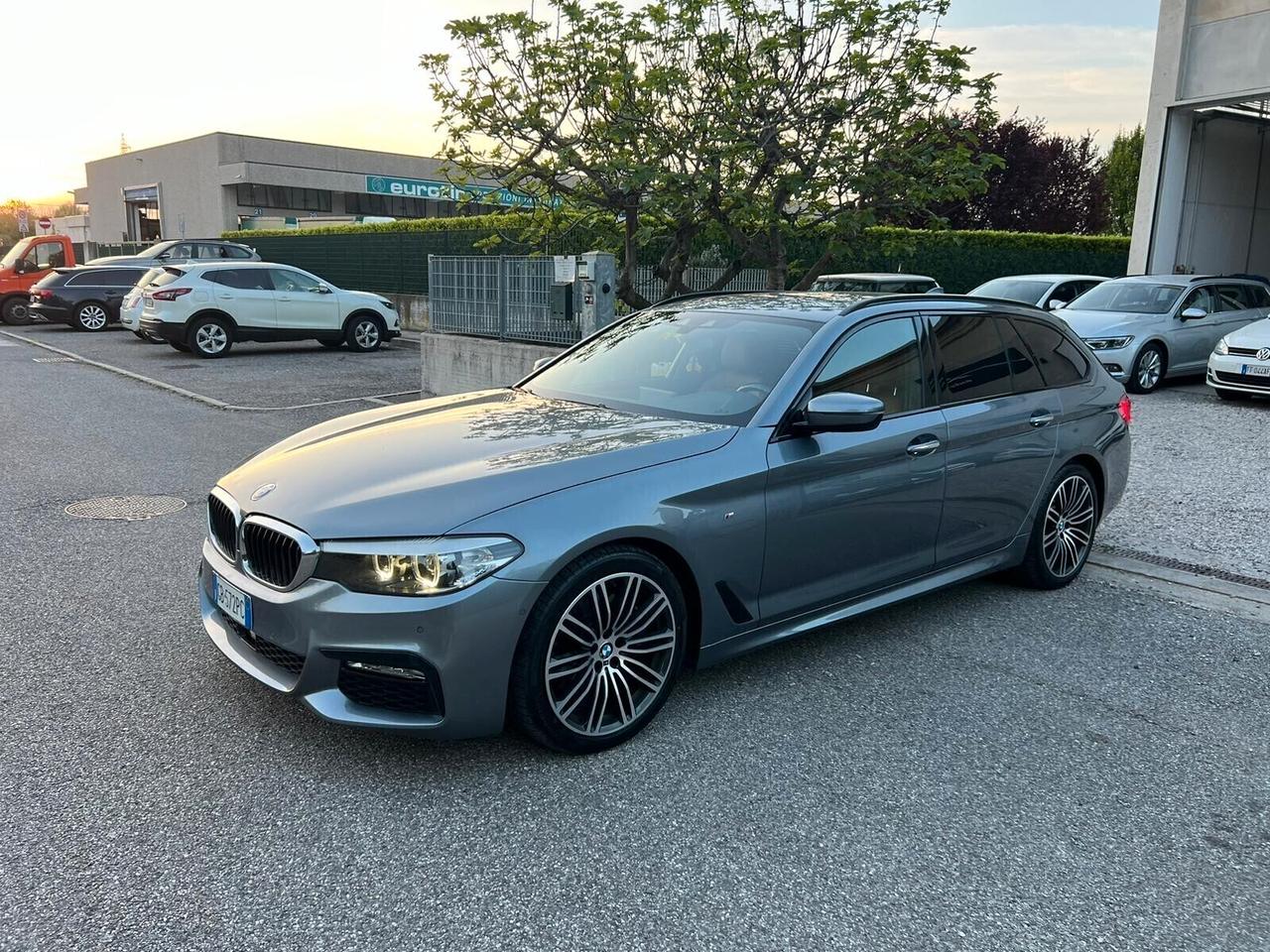 Bmw 530 530d xDrive Touring Msport
