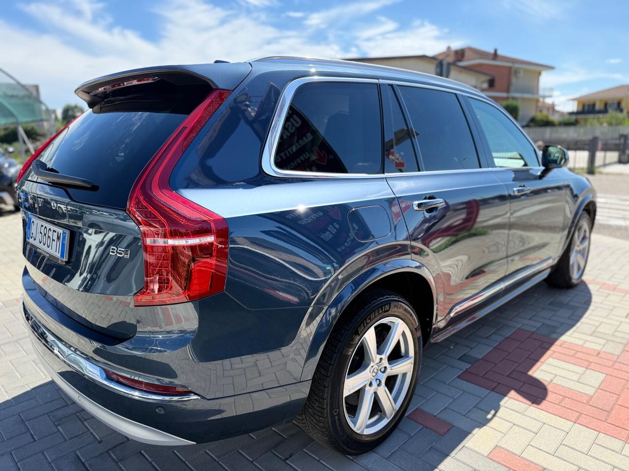 Volvo XC90 B5 (d) AWD automatico 7 posti