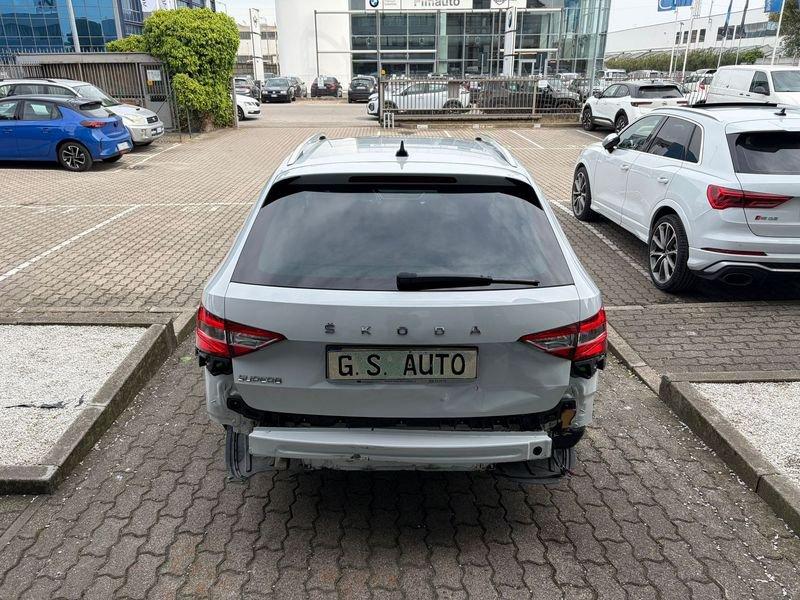 Škoda Superb Wagon 2.0 tdi evo Style 150cv dsg DANNEGGIATA