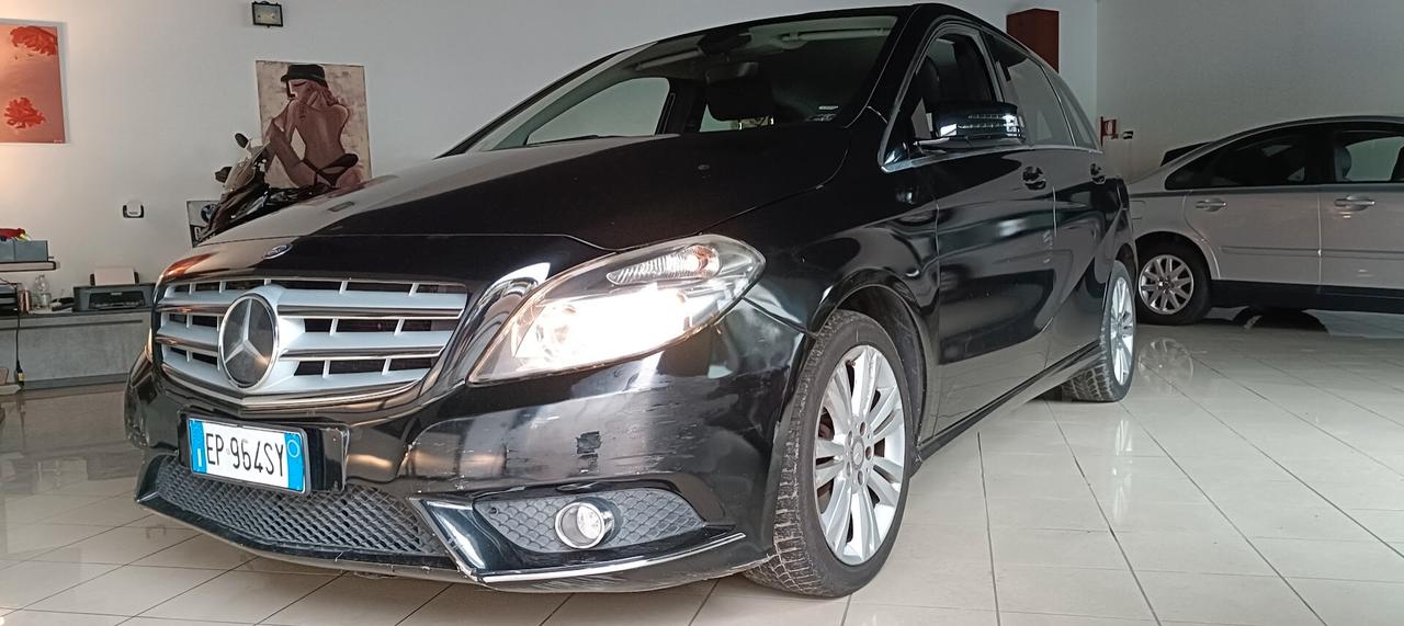Mercedes-benz B 180 BENZINA SOLO 120MILA KM PREZZO SOTTO COSTO!!!!!