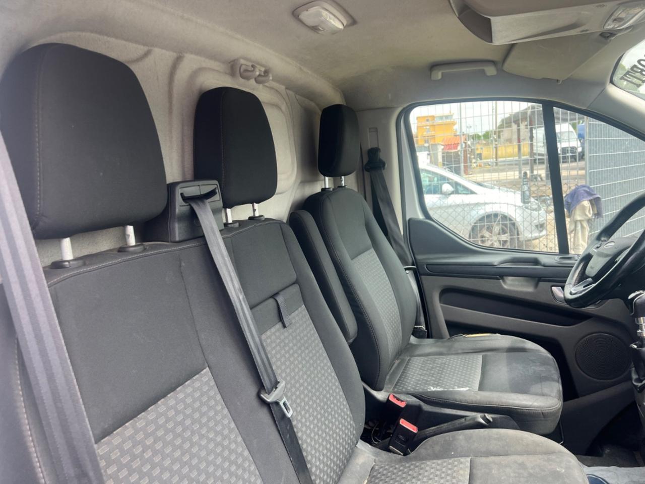 Ford Transit diesel/ibrido