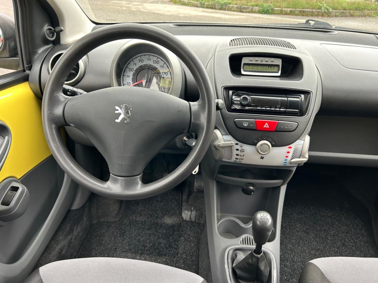 Peugeot 107 1.0 68CV 3p. Desir