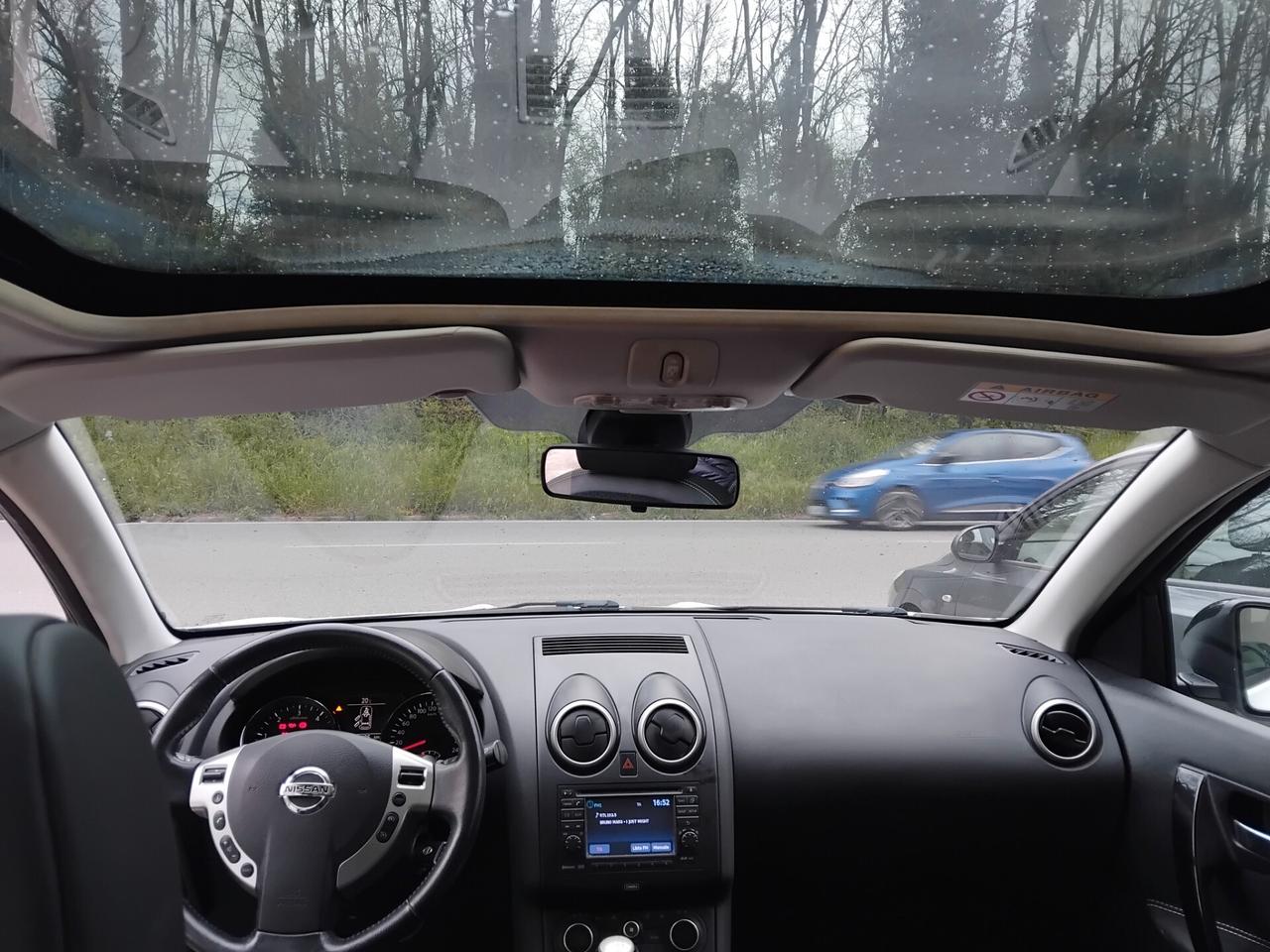 Nissan Qashqai 1.6 dCi DPF Tekna