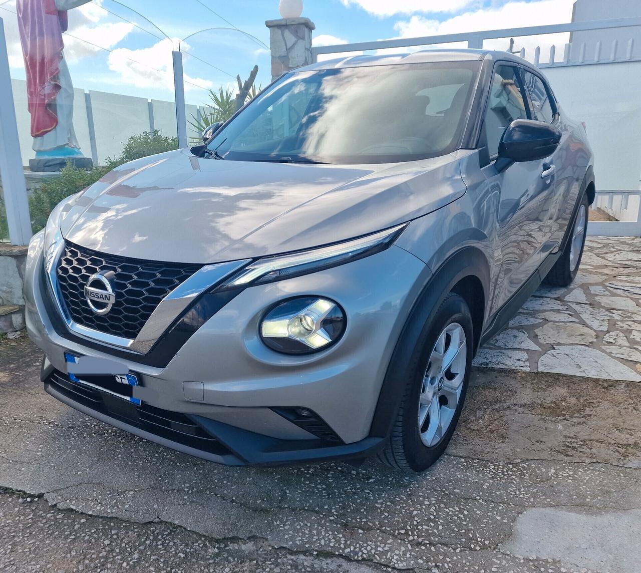 Nissan Juke 1.0 DIG-T 114 CV DCT N-Connecta