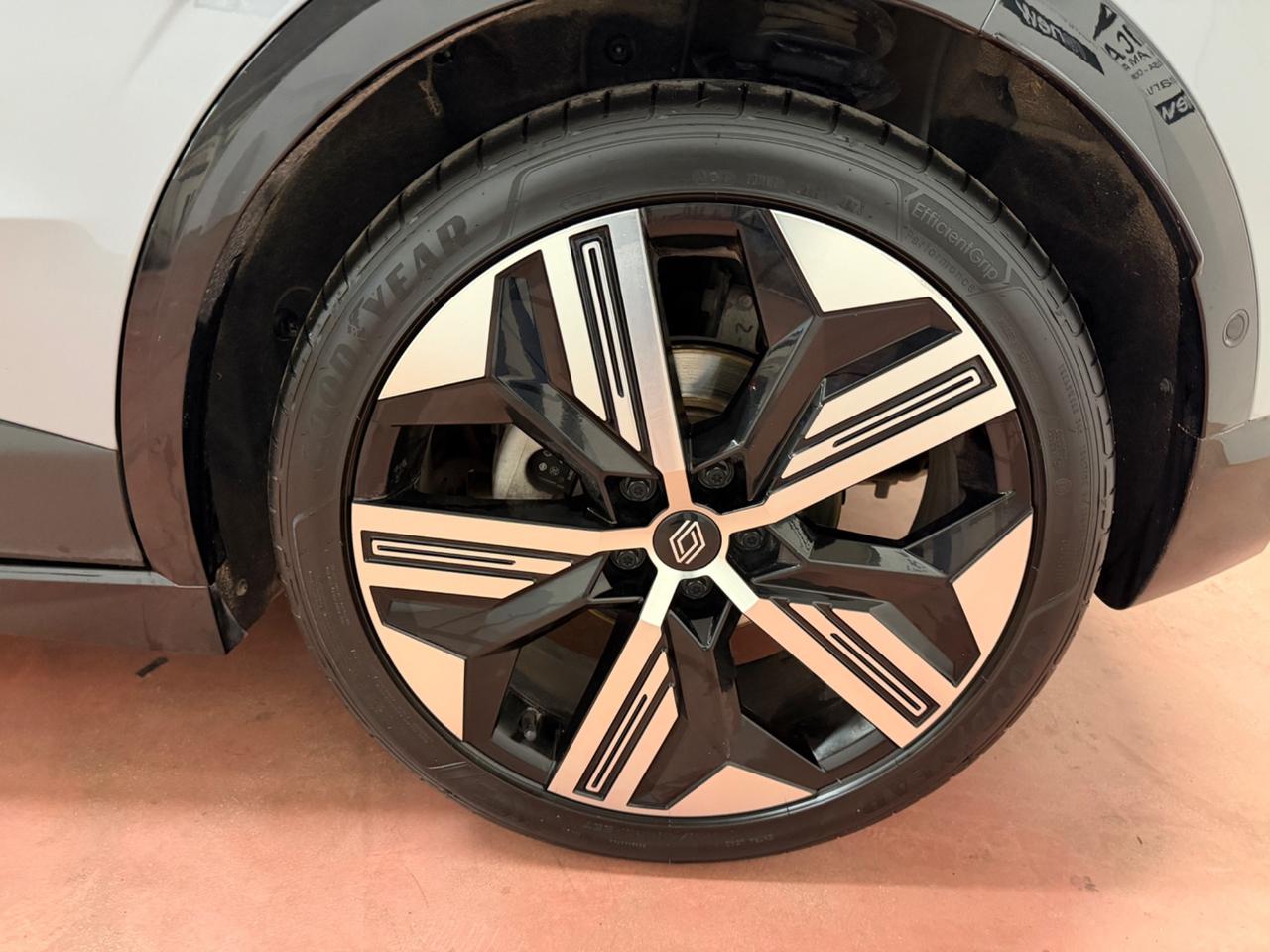 Renault Megane E-Tech Electric EV60 220 CV Optimum Charge Iconic