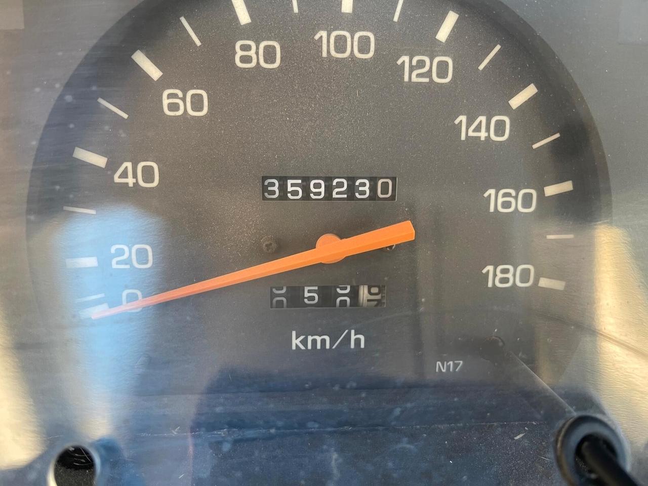 Toyota Hilux 2.4 diesel Pick-up
