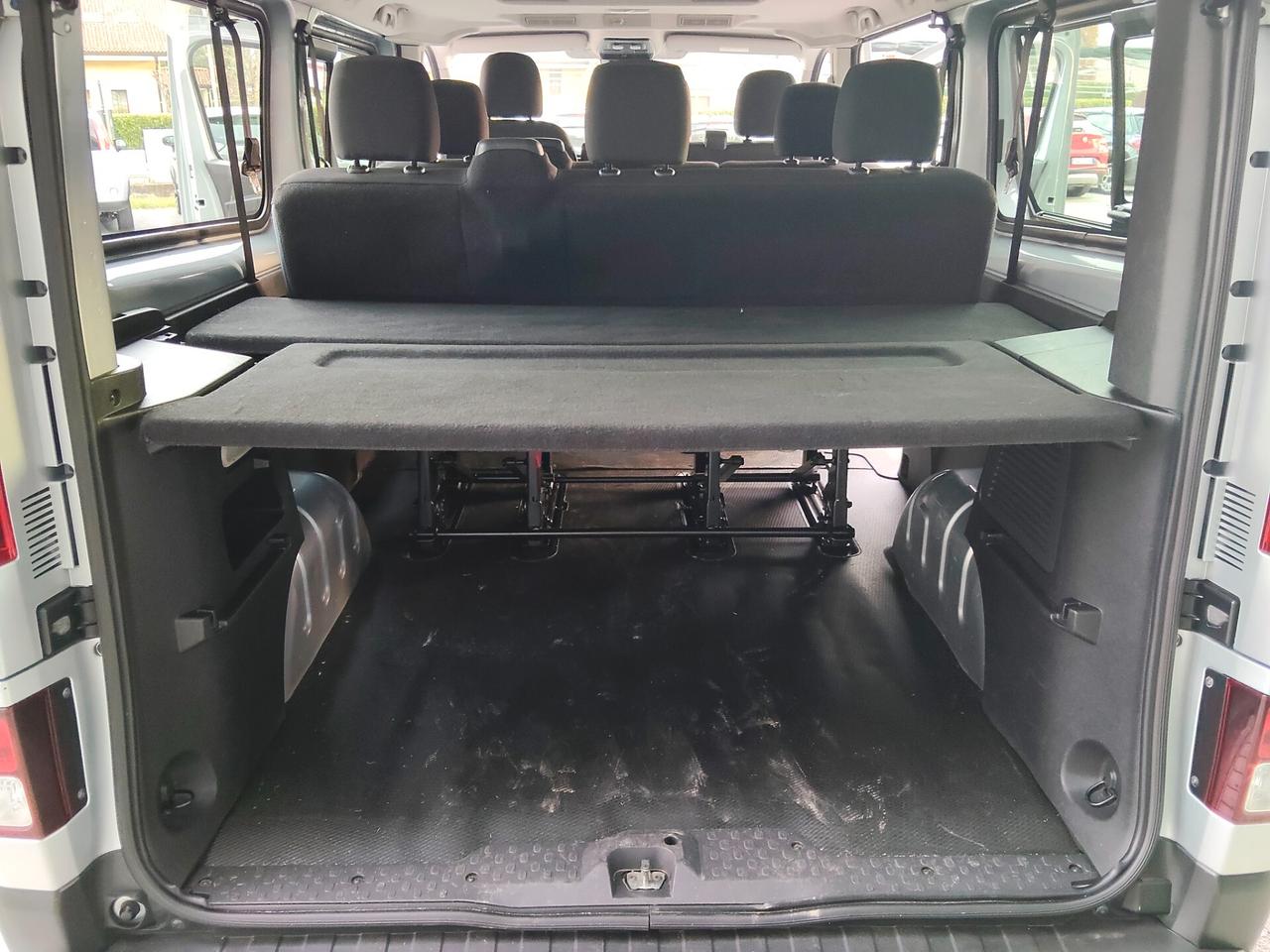 Renault Trafic 2.0dci 150cv 9 posti passo lungo 2022