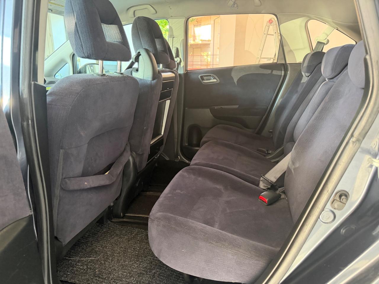 Honda FR-V 1.8 16V i-VTEC Executive Navi LH