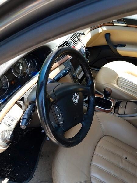 Lancia Thesis 2.0 Turbo 20V Emblema