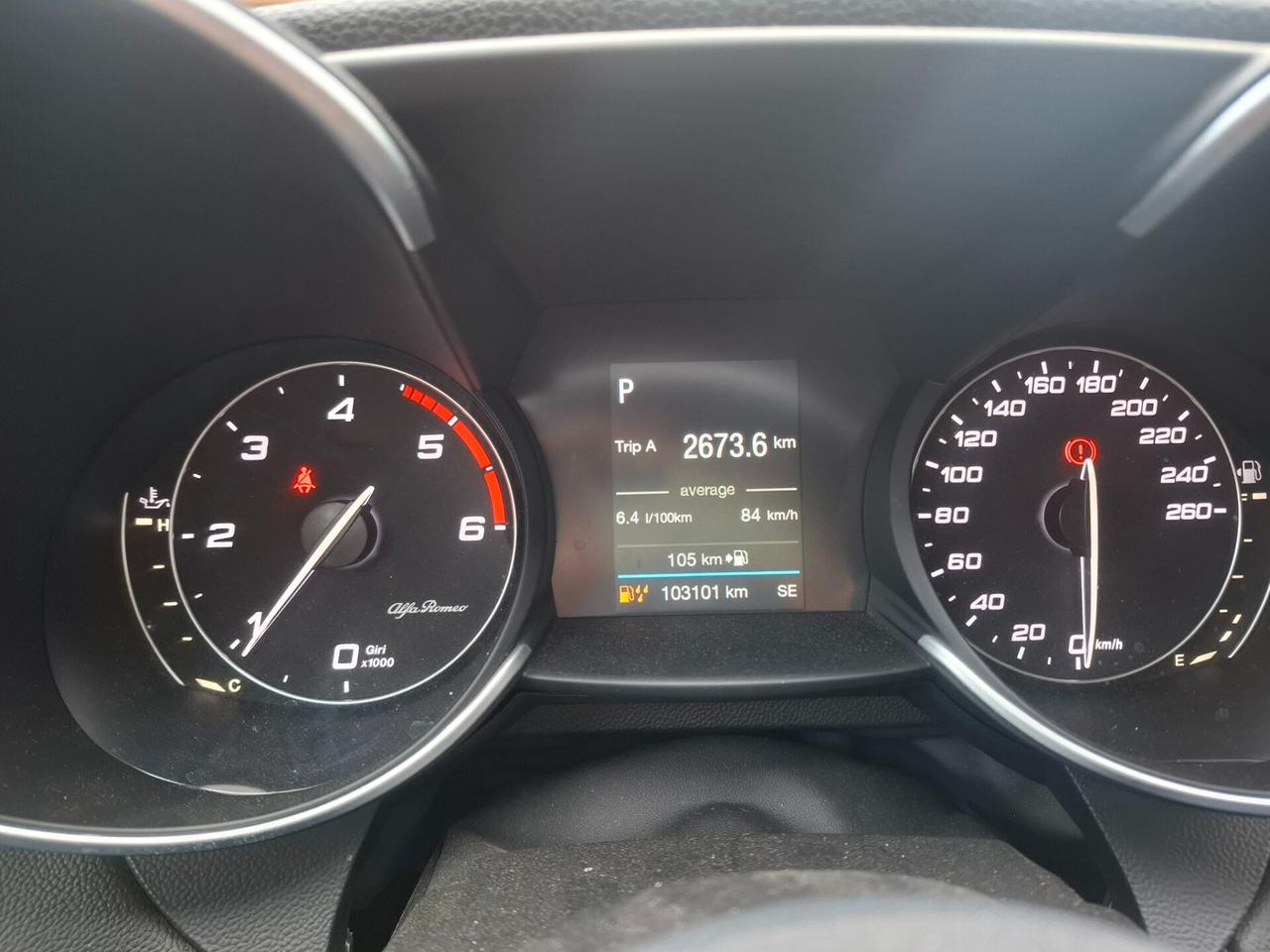 Alfa Romeo Giulia - 2.2 Eco Business Super 180 CV