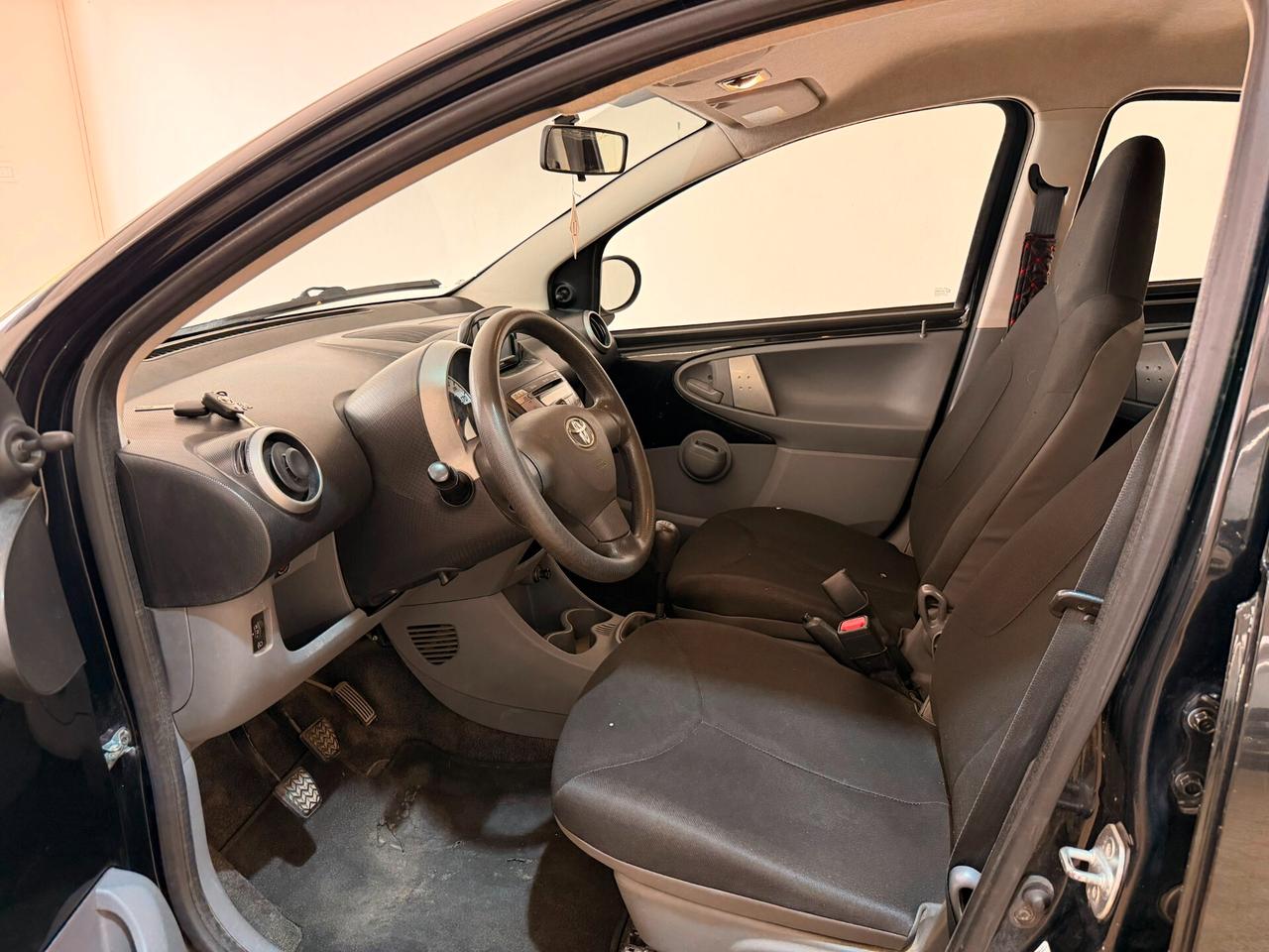 Toyota Aygo 1.0 12V VVT-i 5 porte Sol Connect