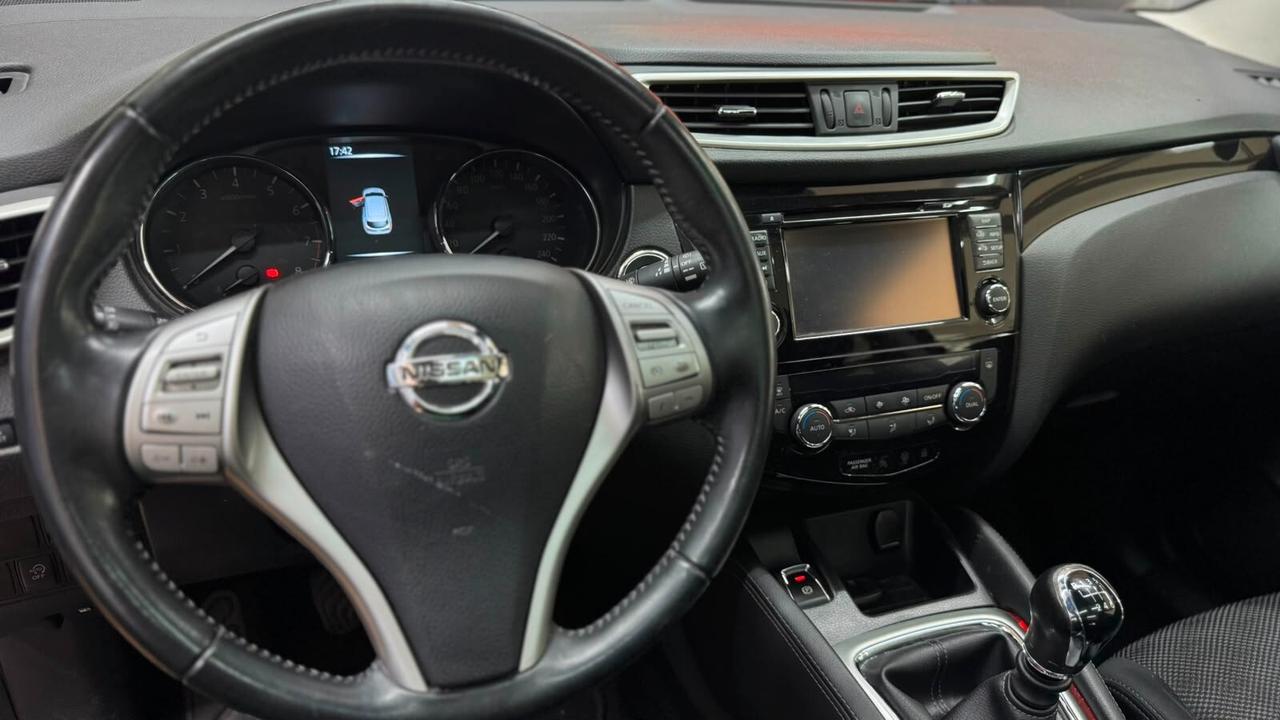 Nissan Qashqai 1.2 BENZINA 2017 NEOP.