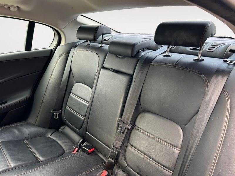 Jaguar XE (X760) 2.0 D 180 CV AWD aut. Portfolio