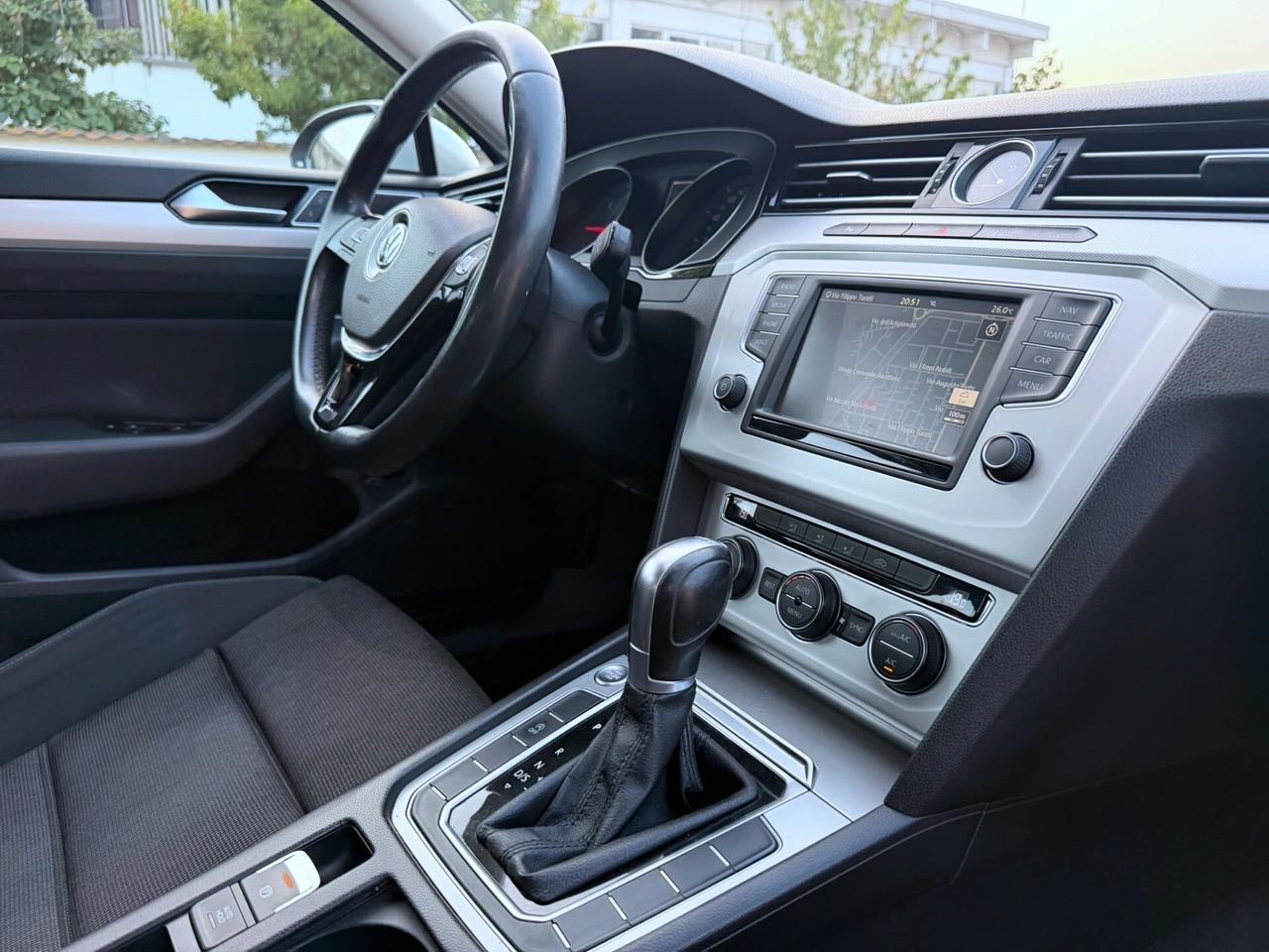 Volkswagen Passat 1.6 TDI DSG AUTOMATICO BlueMotion