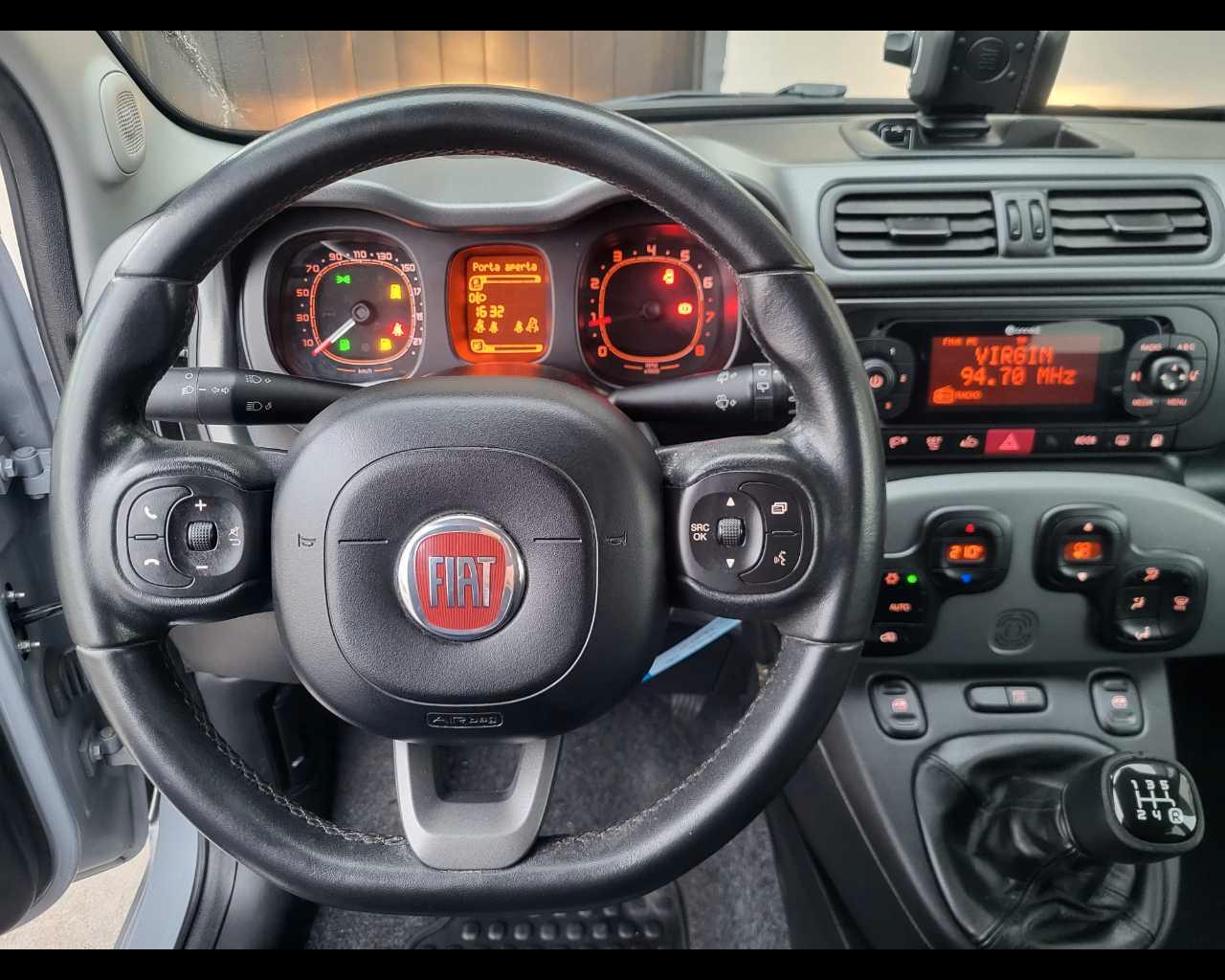 FIAT Panda III 2016 - Panda 1.2 Lounge easypower Gpl 69cv