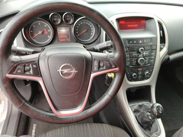 Opel Astra 1.7 cdti Cosmo 110cv