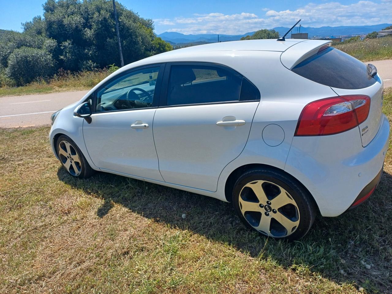 Kia Rio 1.4 CRDi 5p. Sport 2014