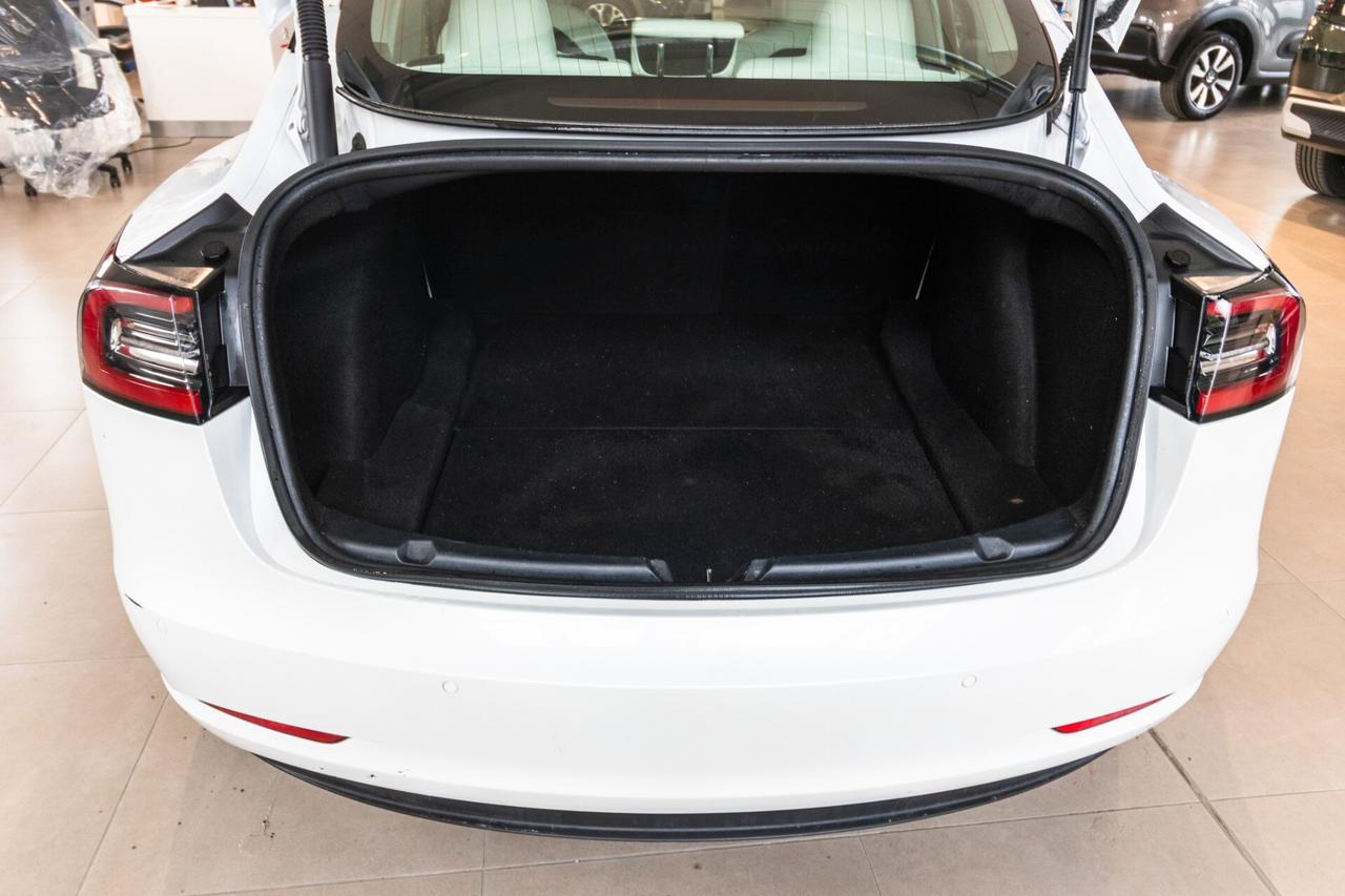Tesla Model 3 Long Range Dual Motor AWD
