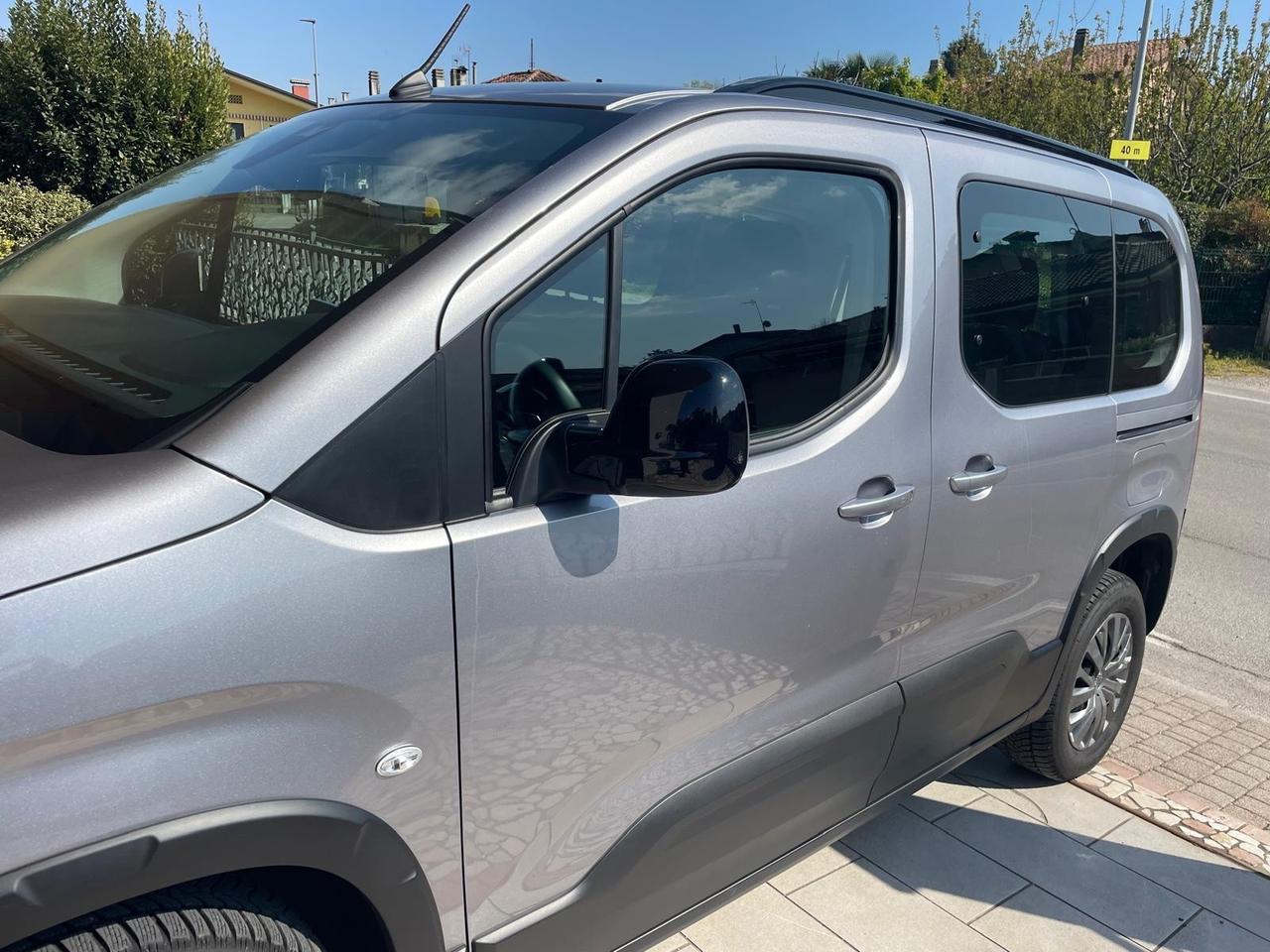 Peugeot Rifter Automatico - auto per disabili
