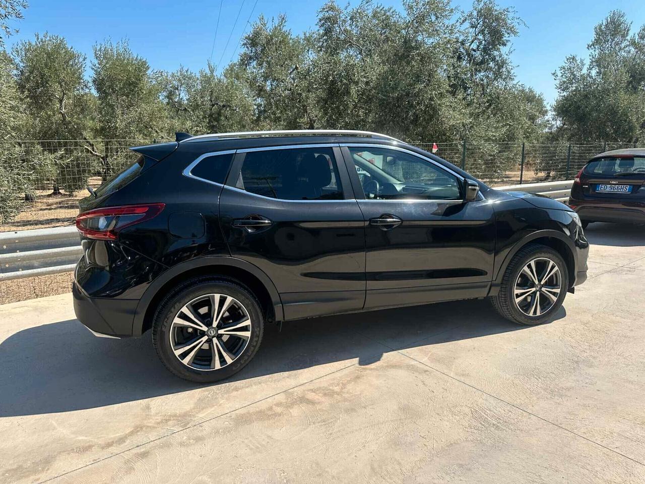Nissan Qashqai 1.5 dCi Tekna TETTO PAN- TELEC 360