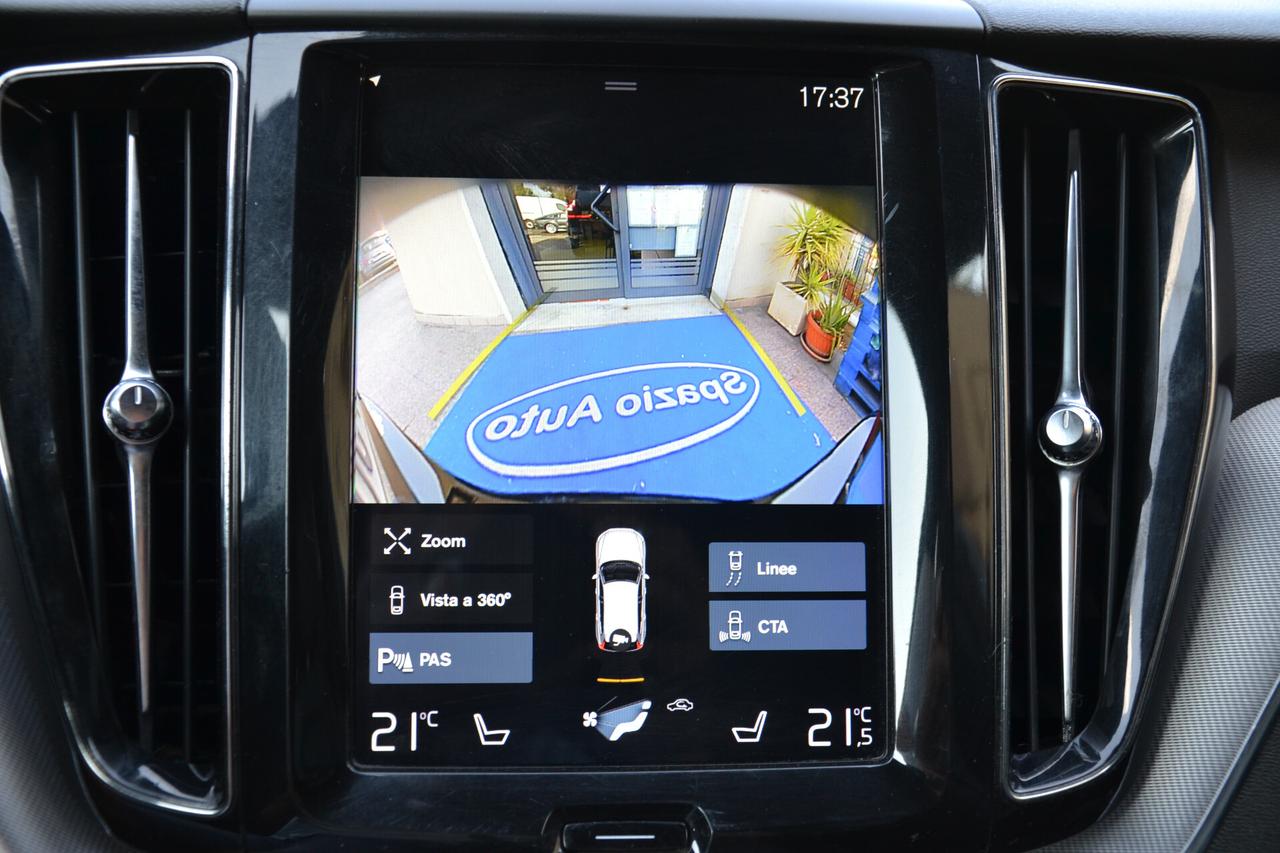 Volvo XC 60 2.0 D4 190CV AWD R-DESIGN AUTOM. **LED-NAV-PEL-360