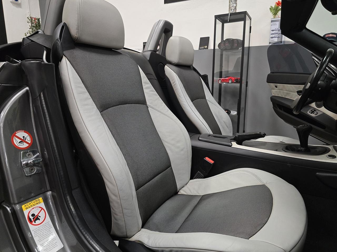 BMW Z4 E86 ROADSTER 2.5i_TAGLIANDI BMW_SOLO 109MILAKM_TOP