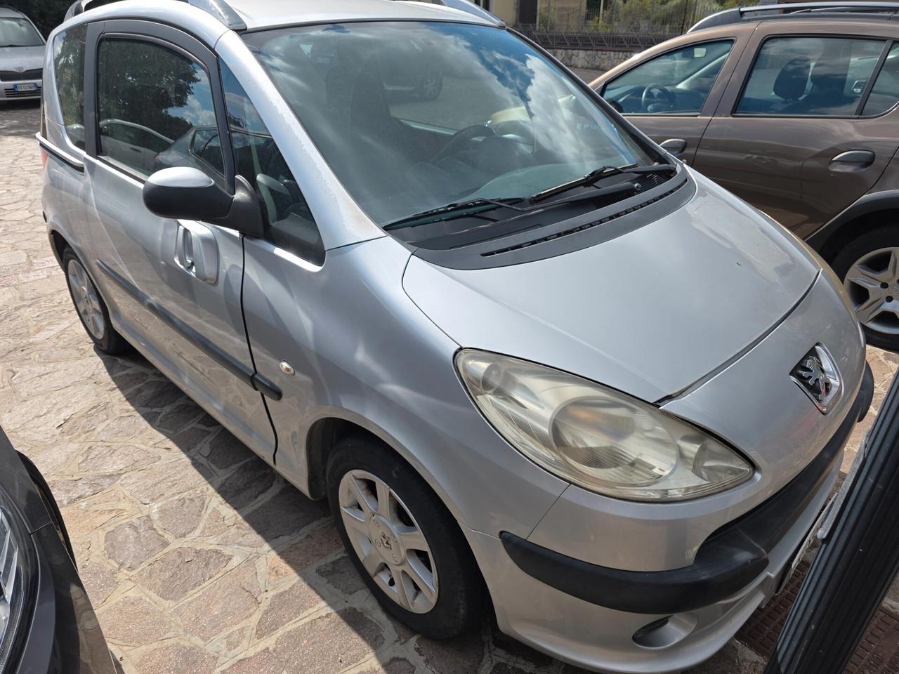 Peugeot 1007 1.4 HDi Trendy Diesel usata