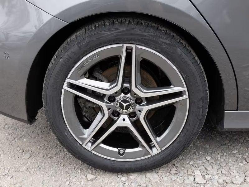 Mercedes-Benz Classe A A 180 AMG Line Advanced Camera 18" Winter Pack