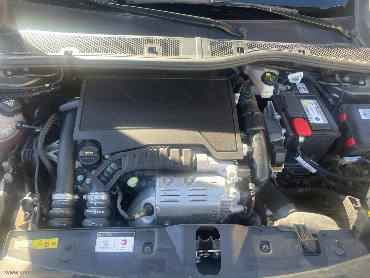 PEUGEOT 2008 PureTech 130 S&S Allure